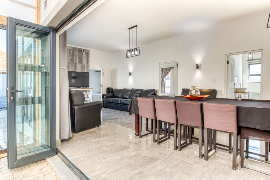 3 Bedroom Property for Sale in Fairview Golf Estate Western Cape